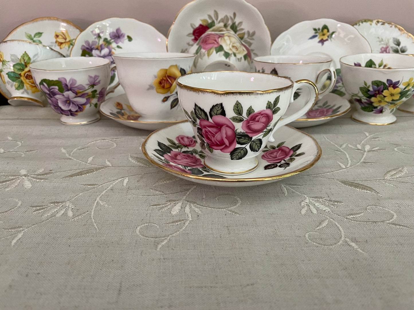 Vintage Salisbury Tea Cup & Saucer Set