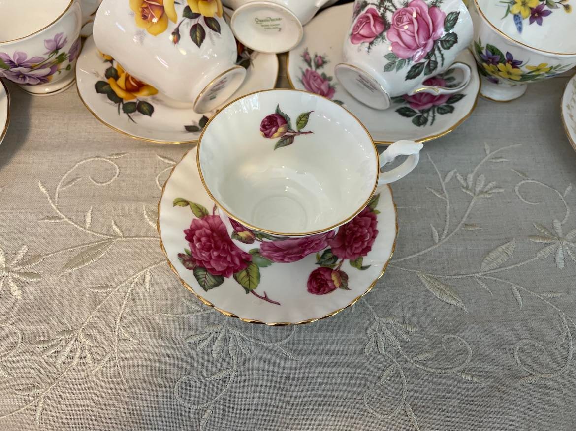 Vintage Royal Albert Peony Tea Cup & Saucer Set